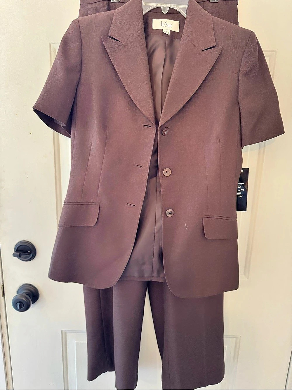 Le Suit Women's Brown Pantsuit Size 6 NWT